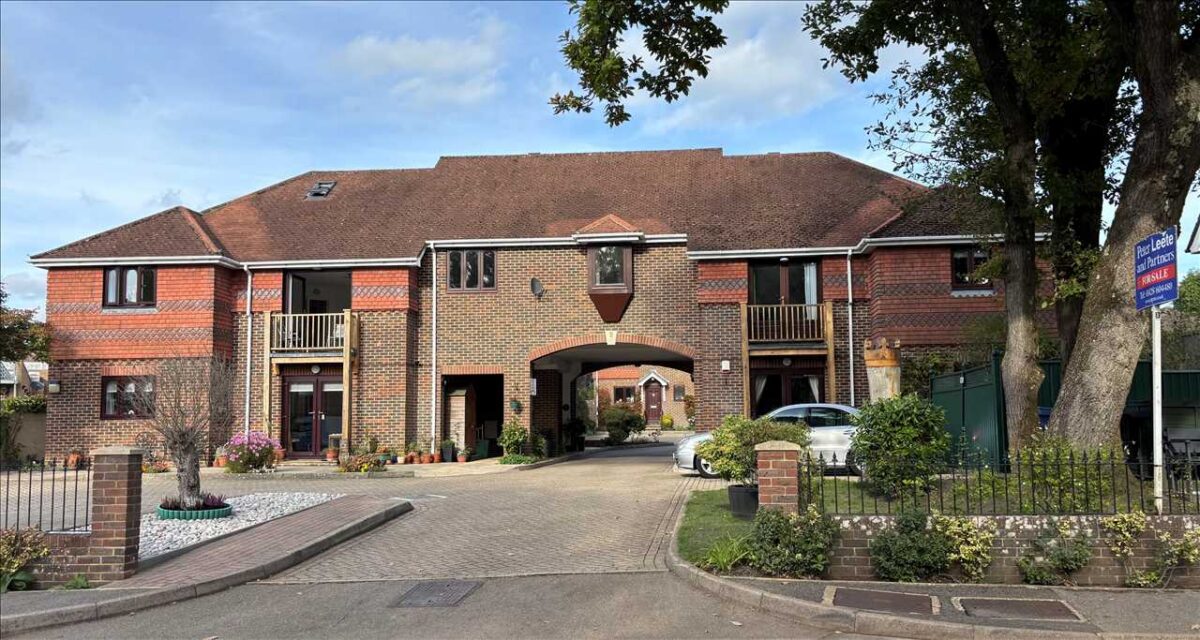 The Kings Peace, Grayshott