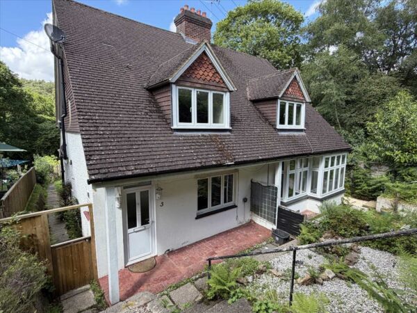 Northwood Cottages, Grayshott