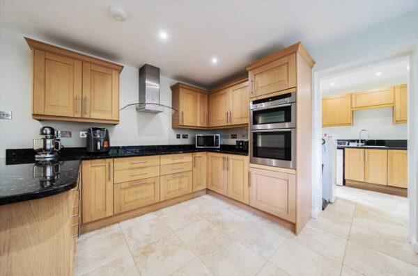 Mottram, Hindhead