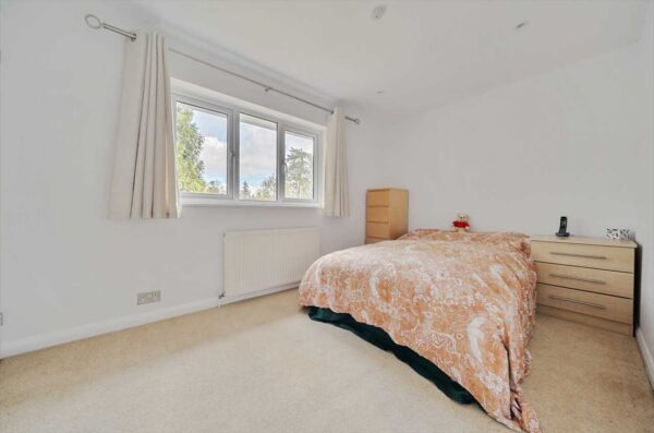 Mottram, Hindhead