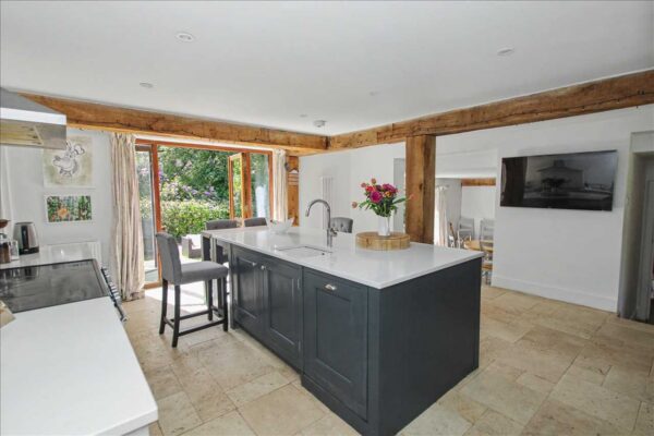 West Acre, Liss