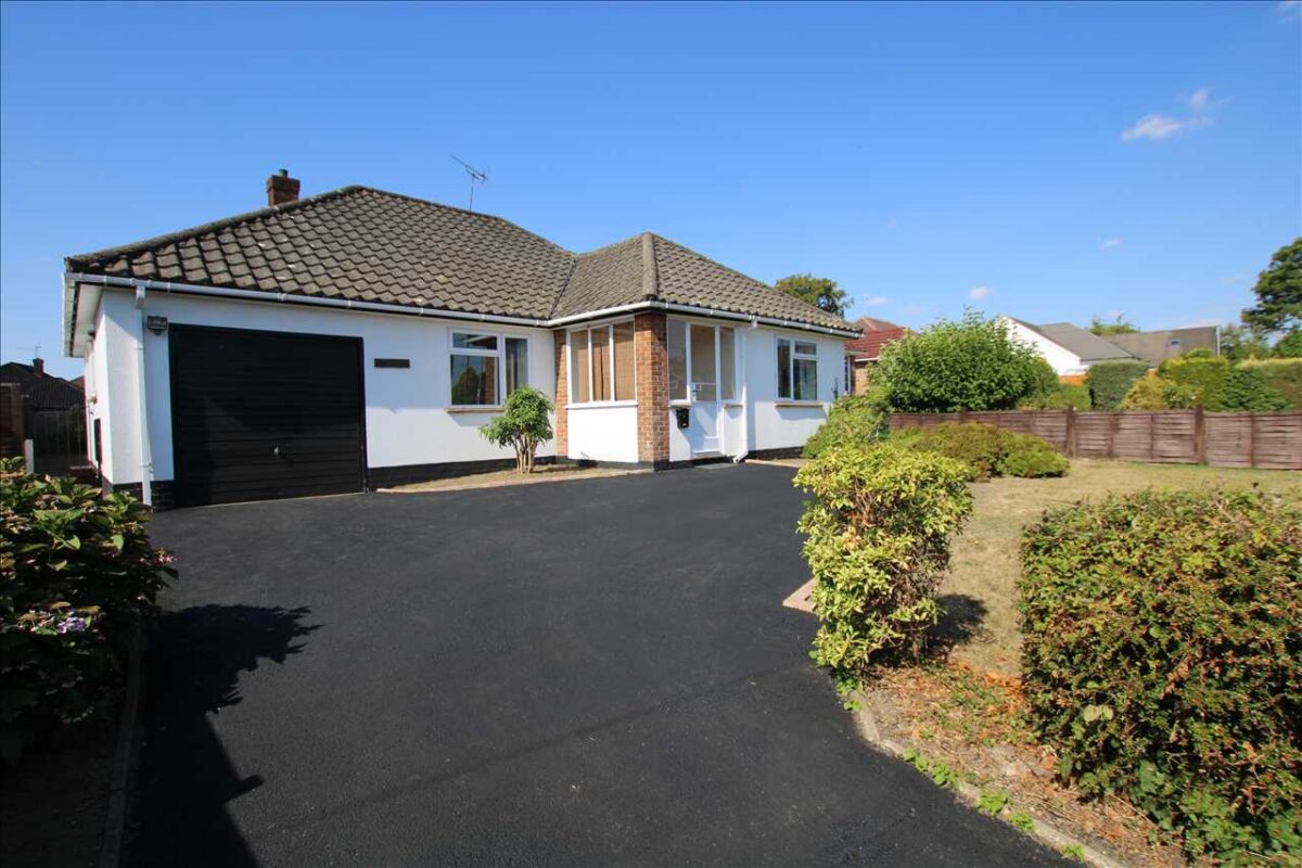 Liphook Road, Lindford