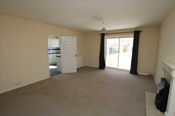Liphook Road, Lindford
