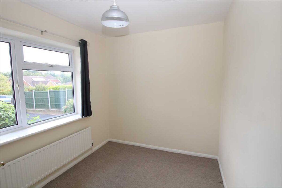 Liphook Road, Lindford
